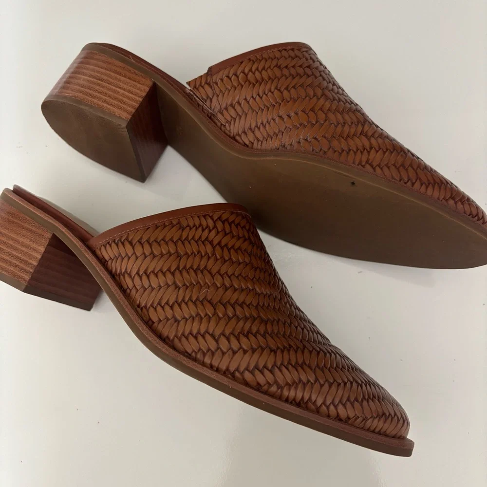 Talbots Tan Woven Leather Mules size 9.5 - Picture 3 of 7